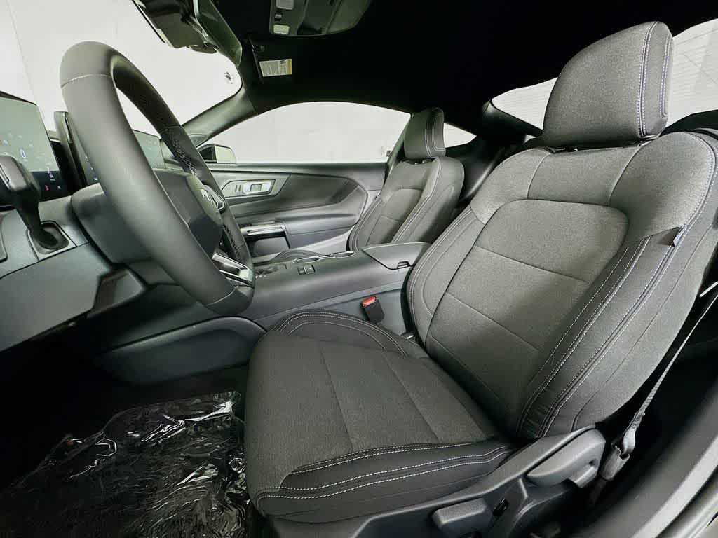 Thumbnail: 2026 Ford Mustang - 11