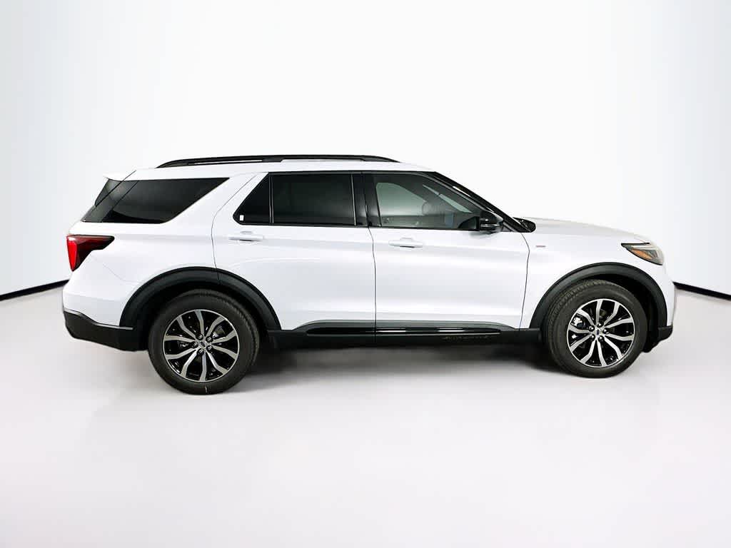 Thumbnail: 2026 Ford Explorer - 25