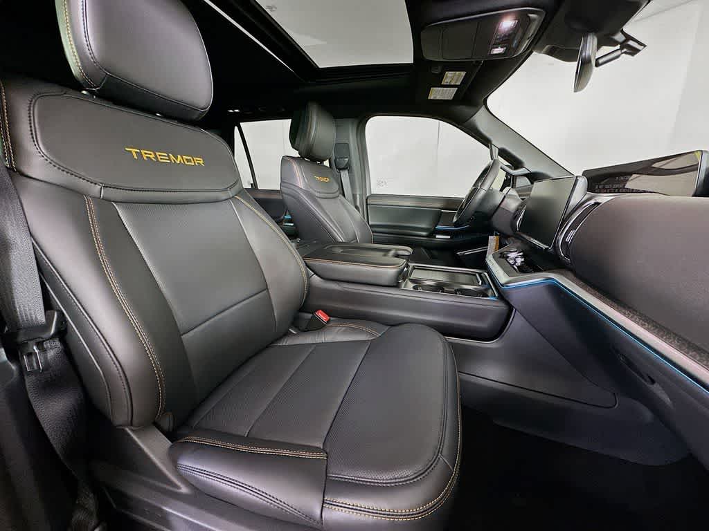 Thumbnail: 2026 Ford Expedition - 16