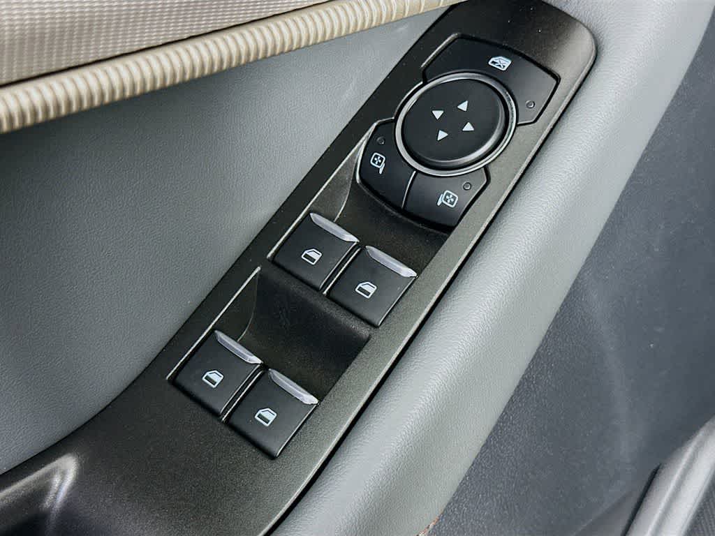 Thumbnail: 2025 Ford Explorer - 29