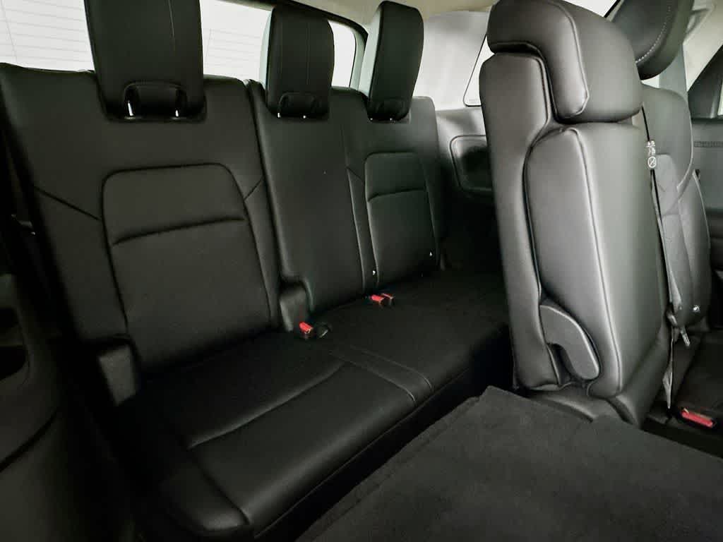 Thumbnail: 2025 Nissan Pathfinder - 32