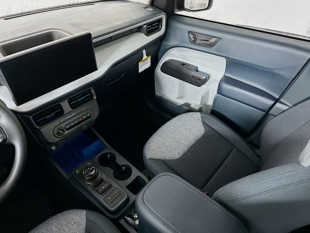 Thumbnail: 2026 Ford Maverick - 11