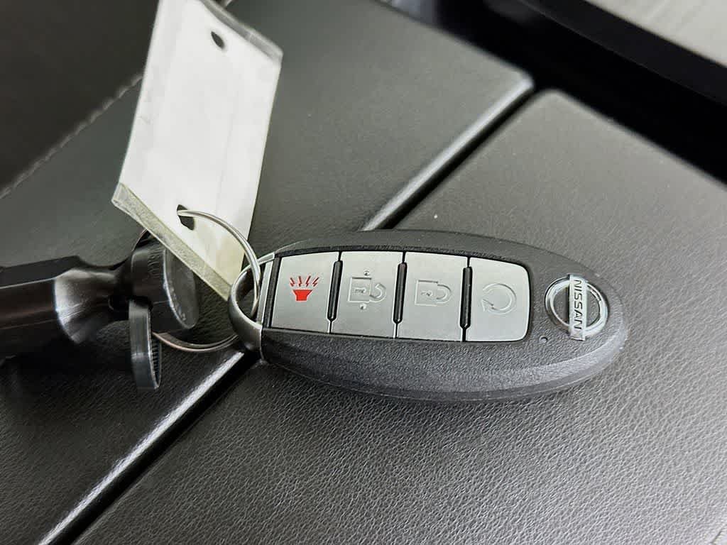 Thumbnail: 2021 Nissan Rogue - 22