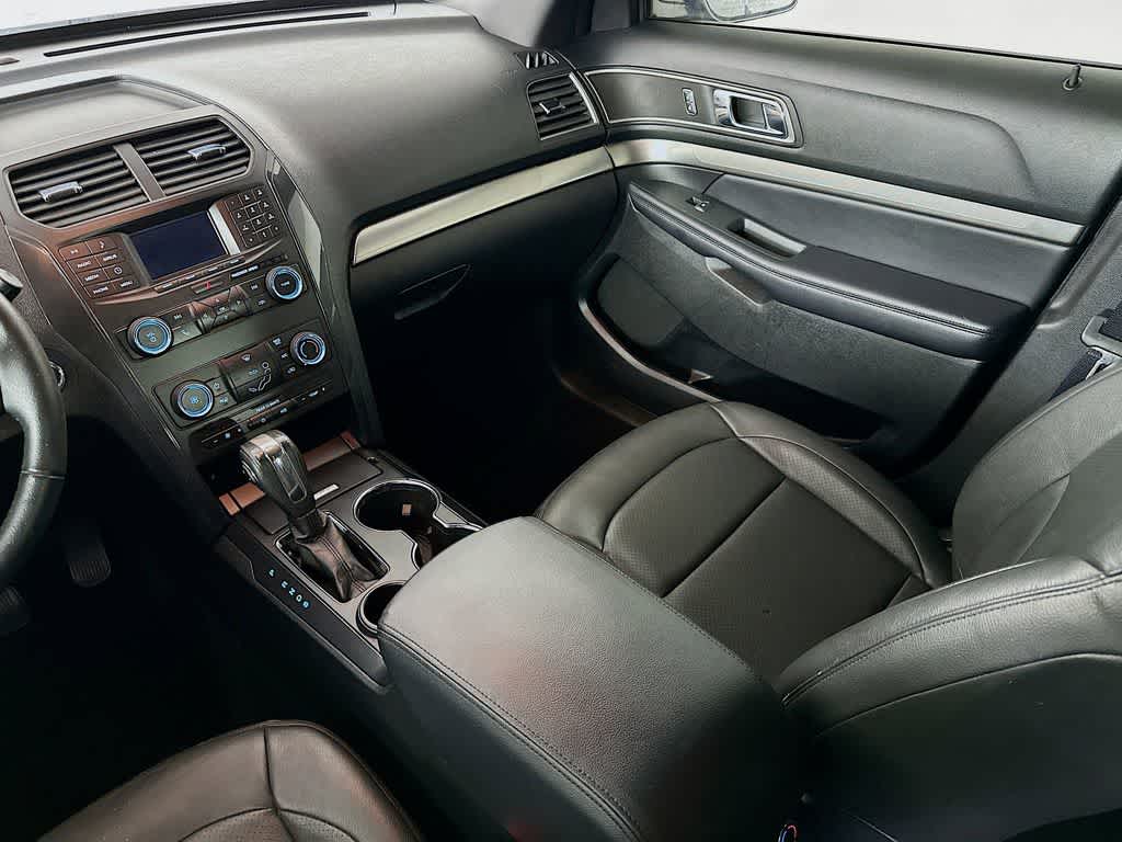 Thumbnail: 2018 Ford Explorer - 11