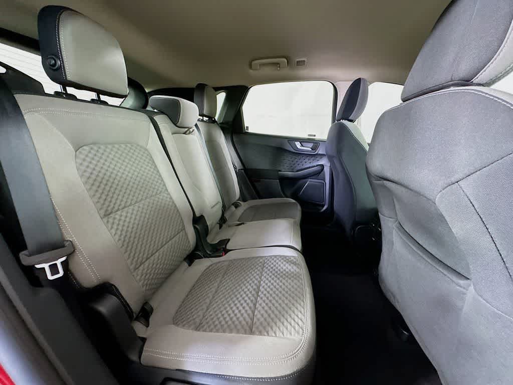 Thumbnail: 2020 Ford Escape - 32