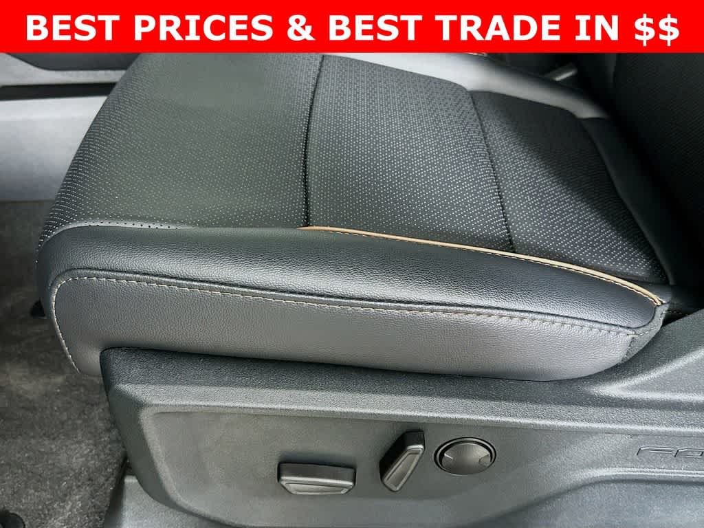 Thumbnail: 2025 Ford F-250 - 32