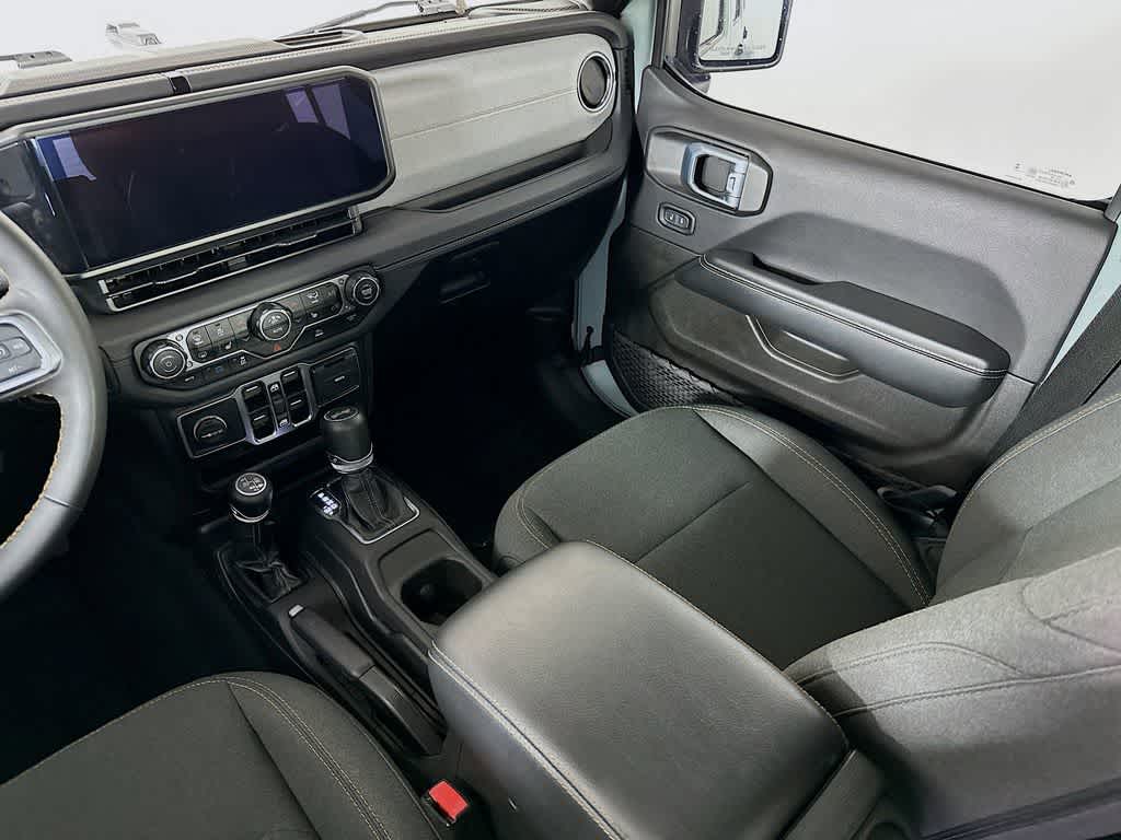 Thumbnail: 2024 Jeep Wrangler - 11