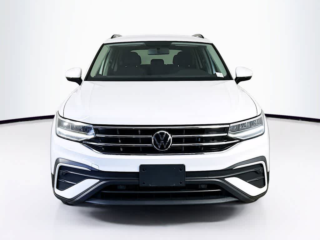 Thumbnail: 2022 Volkswagen Tiguan - 6