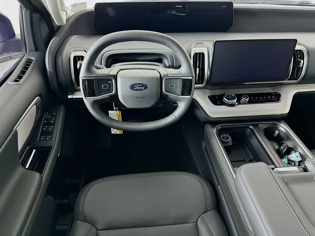 Thumbnail: 2026 Ford Expedition - 10