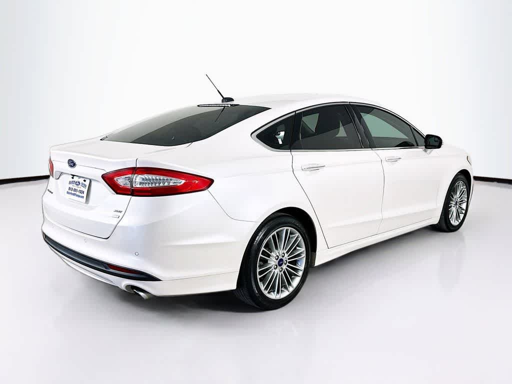 Thumbnail: 2015 Ford Fusion - 24