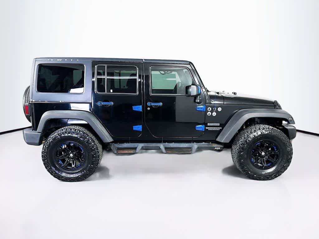Thumbnail: 2014 Jeep Wrangler - 24