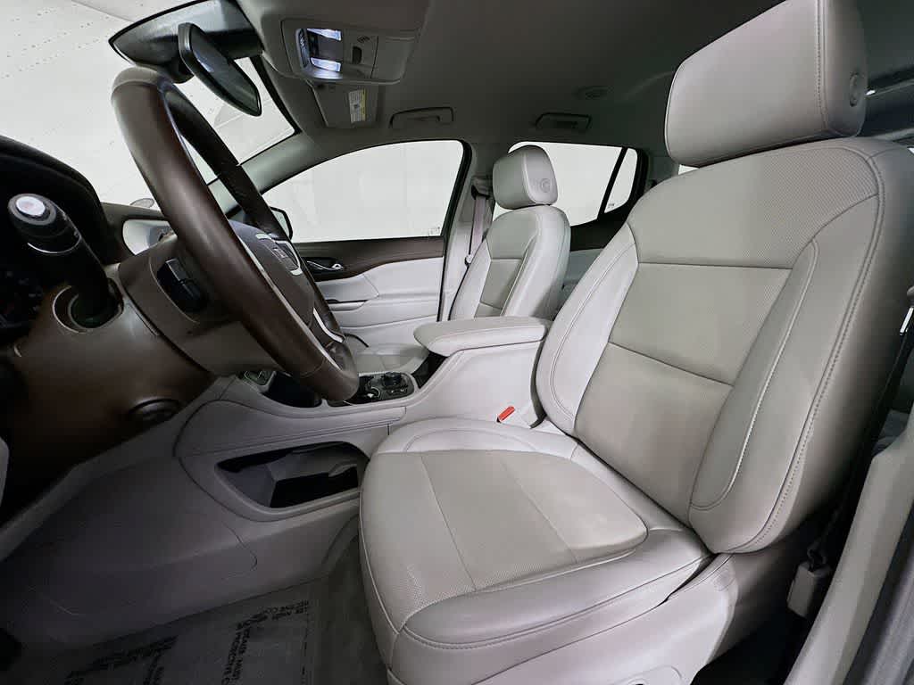 Thumbnail: 2023 GMC Acadia - 12