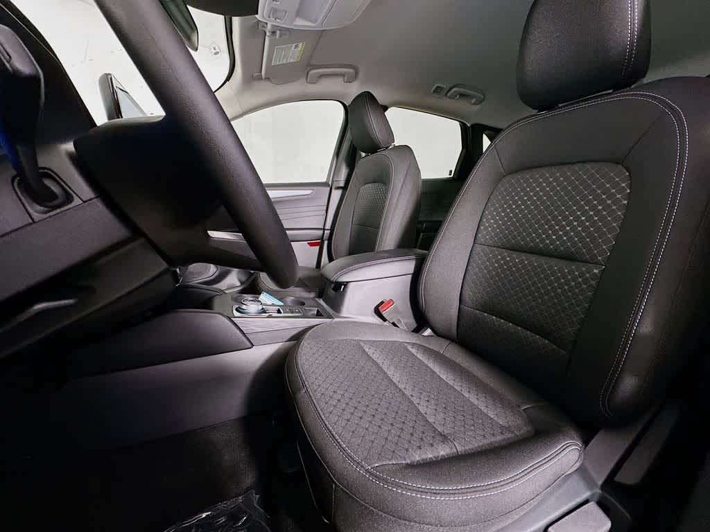 Thumbnail: 2025 Ford Escape - 12