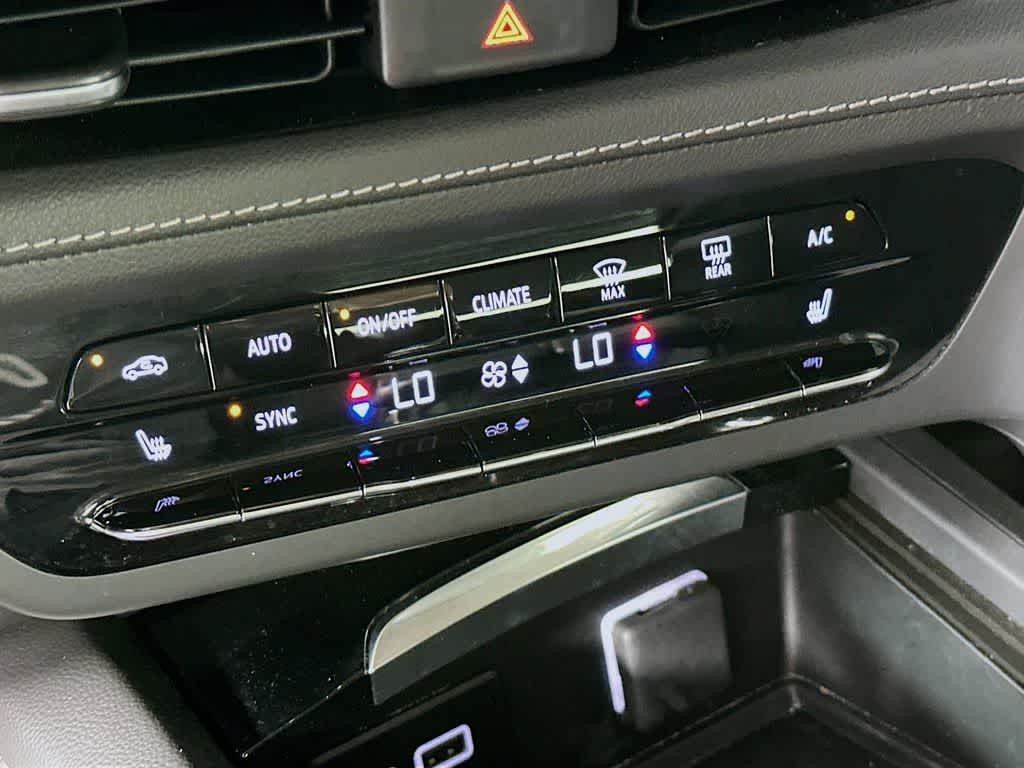 Thumbnail: 2023 Buick Envision - 18