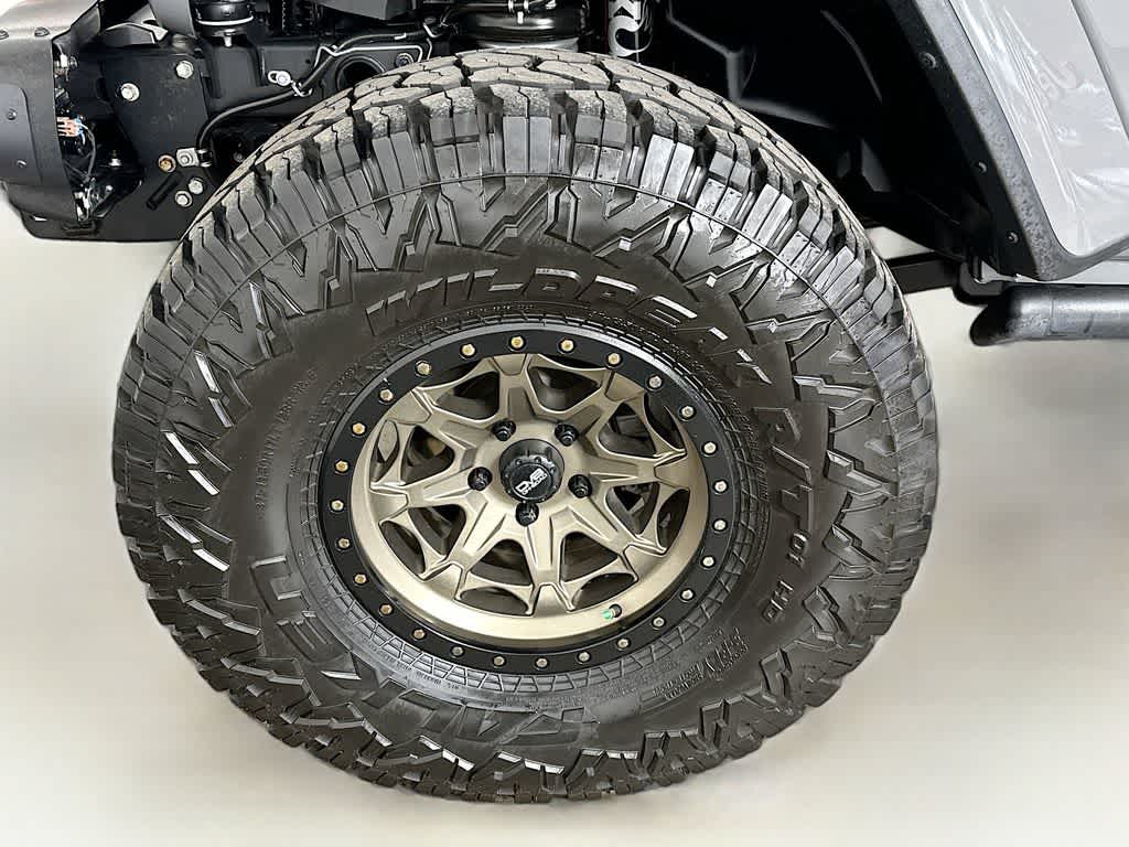 Thumbnail: 2021 Jeep Gladiator - 8