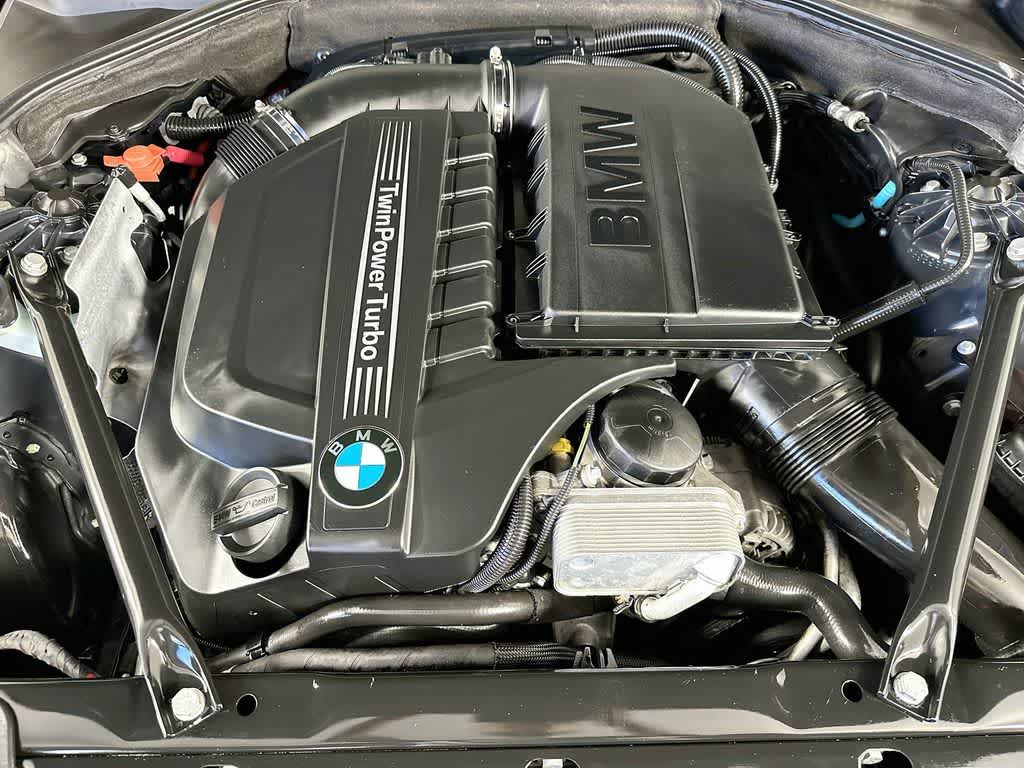 Thumbnail: 2015 BMW 5 Series - 9