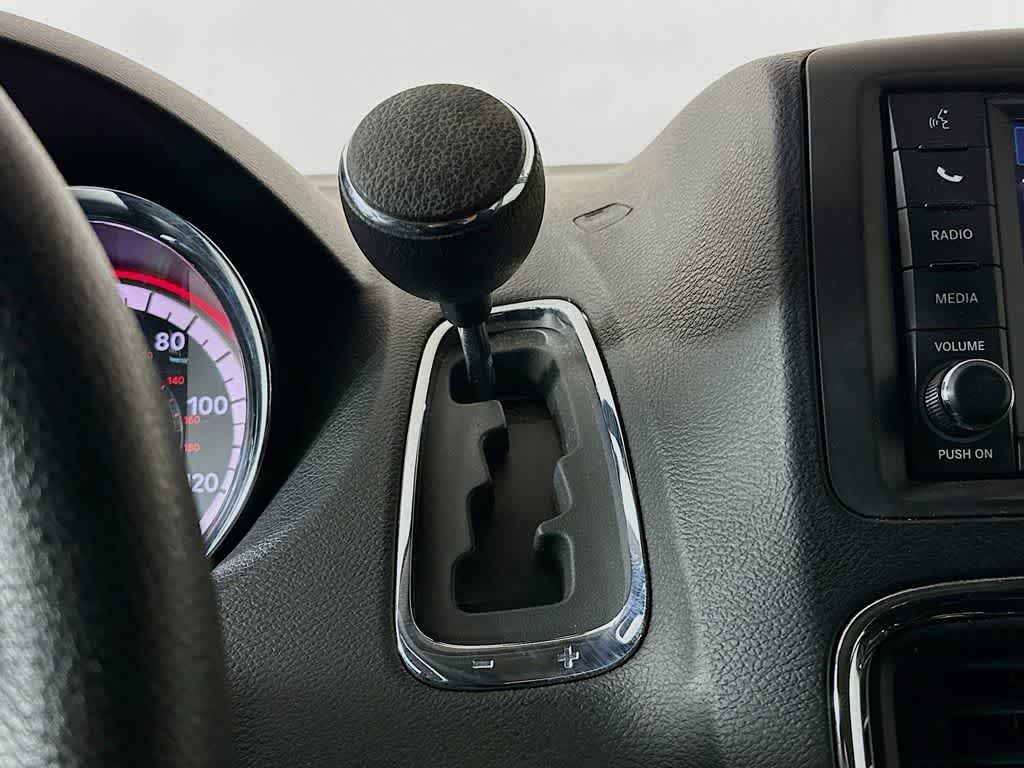 Thumbnail: 2018 Dodge Grand Caravan - 19