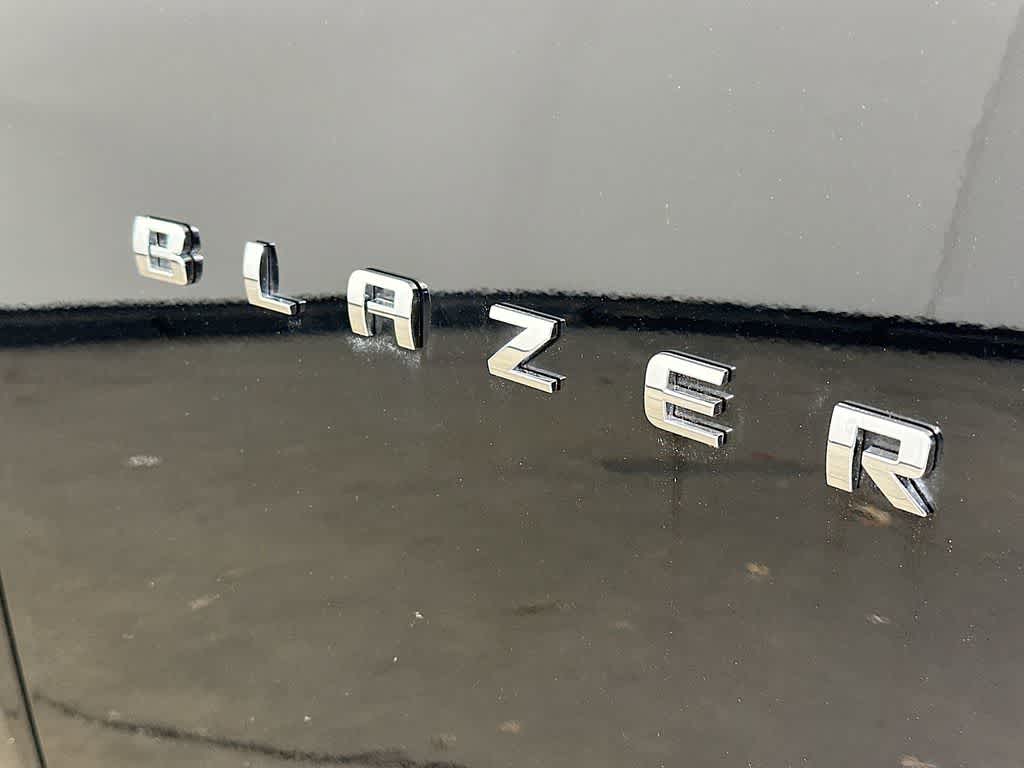 Thumbnail: 2023 Chevrolet Blazer - 7