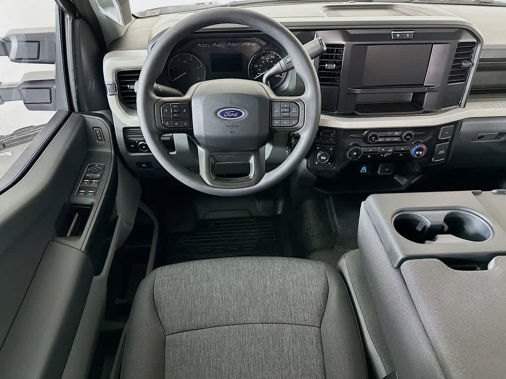 Thumbnail: 2026 Ford F-250 - 10