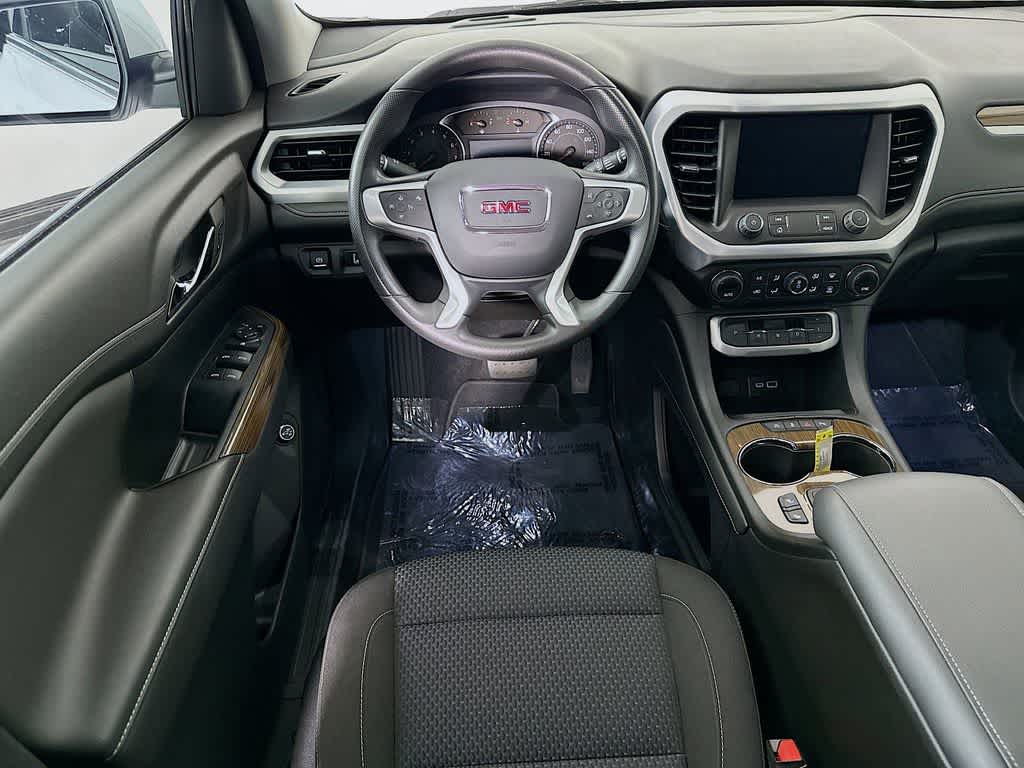 Thumbnail: 2023 GMC Acadia - 10