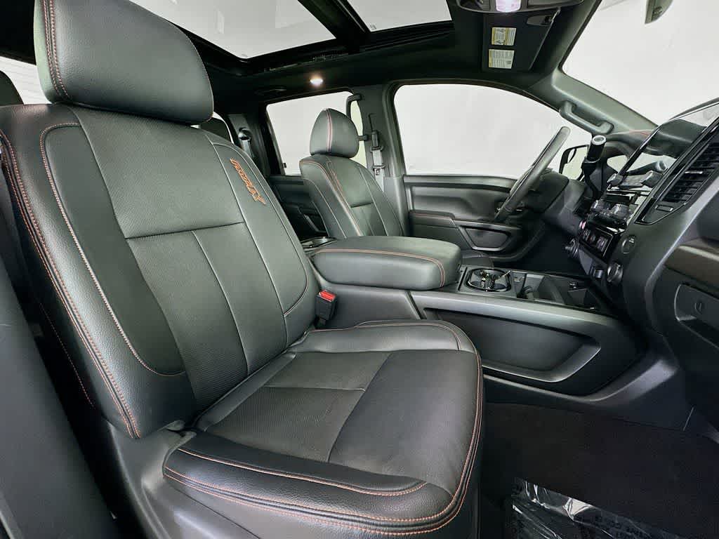 Thumbnail: 2023 Nissan Titan - 15