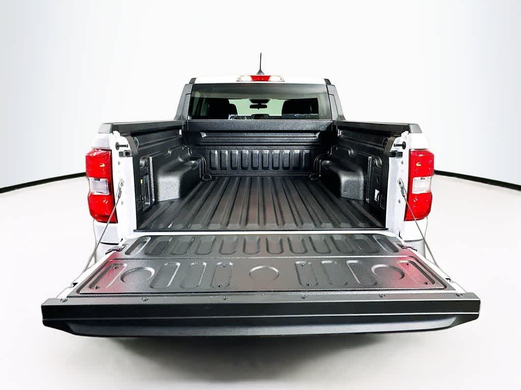 Thumbnail: 2025 Ford Maverick - 20