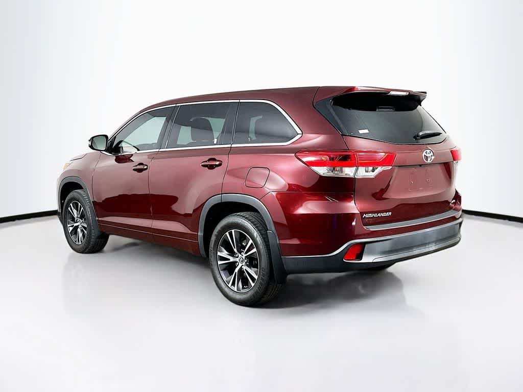 Thumbnail: 2018 Toyota Highlander - 4