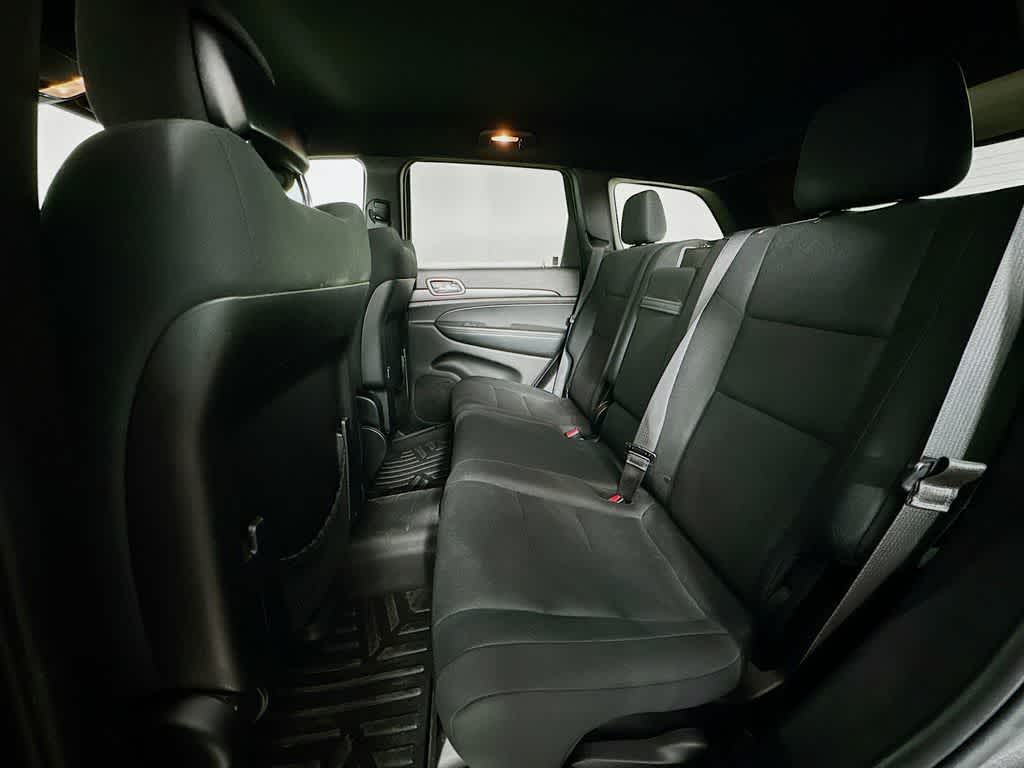 Thumbnail: 2015 Jeep Grand Cherokee - 14