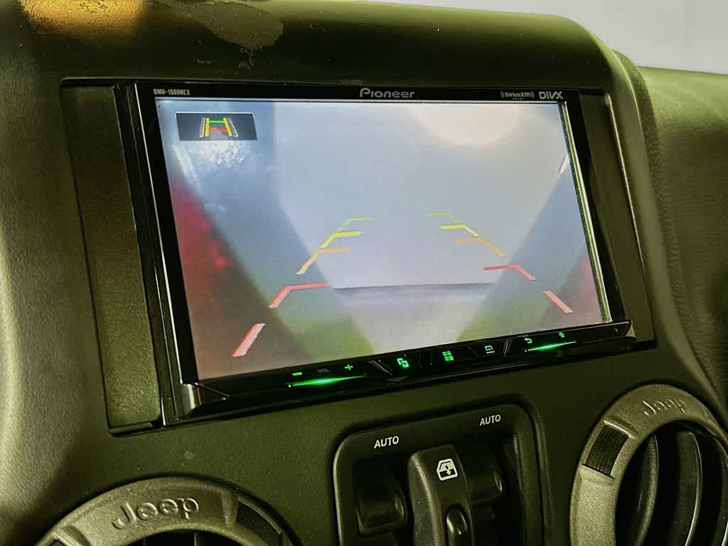 Thumbnail: 2017 Jeep Wrangler - 26