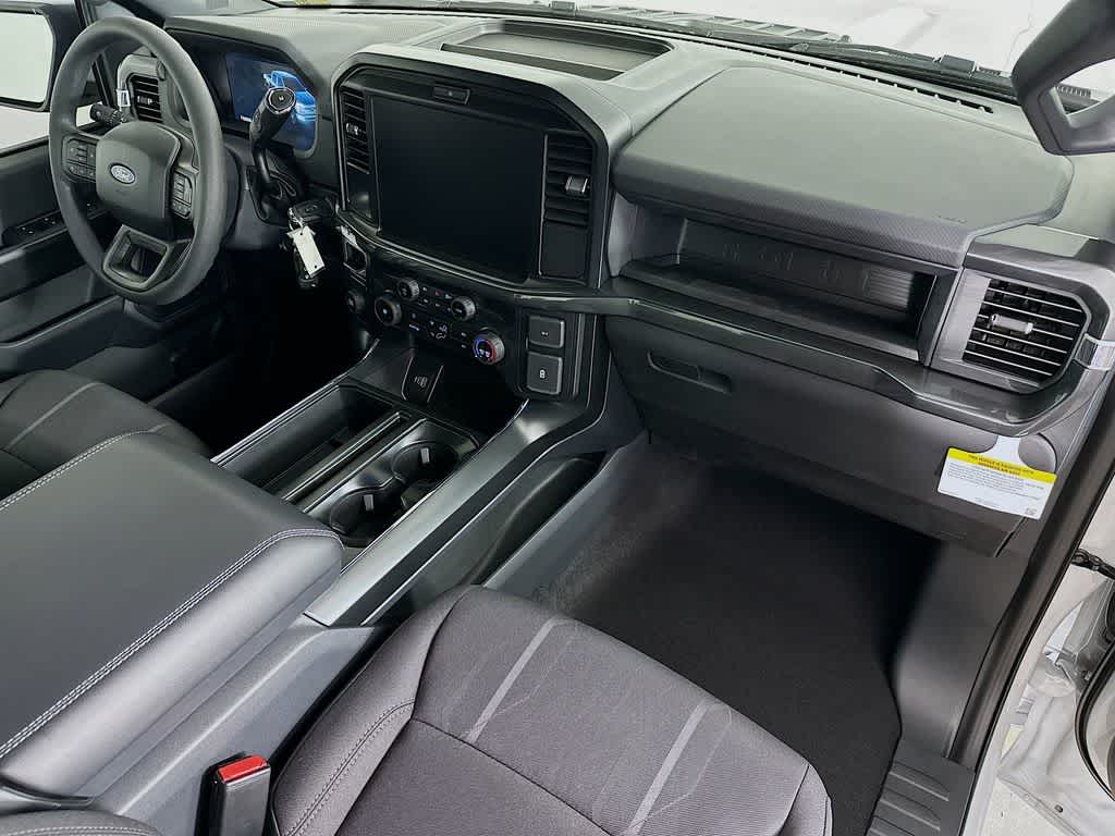 Thumbnail: 2026 Ford F-150 - 32
