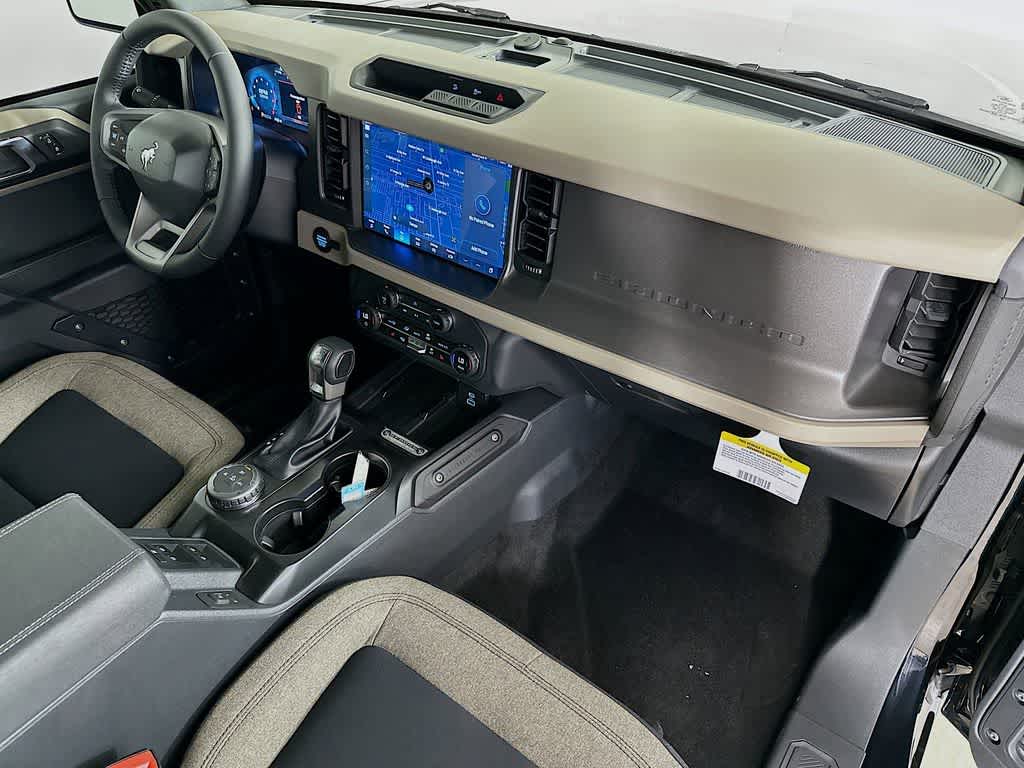 Thumbnail: 2025 Ford Bronco - 32