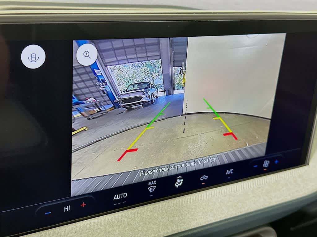 Thumbnail: 2025 Ford Maverick - 27