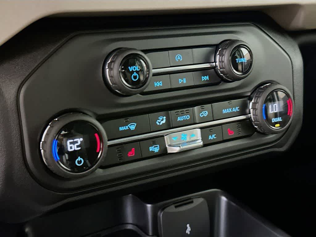 Thumbnail: 2025 Ford Bronco - 20