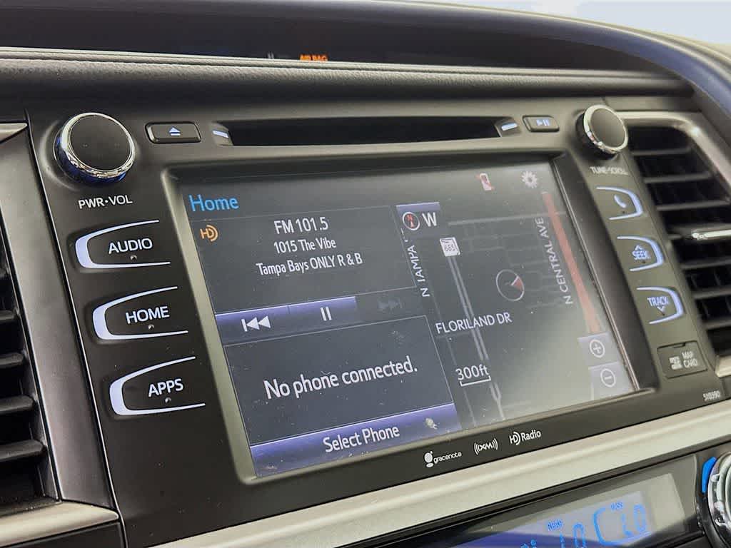 Thumbnail: 2019 Toyota Highlander - 16