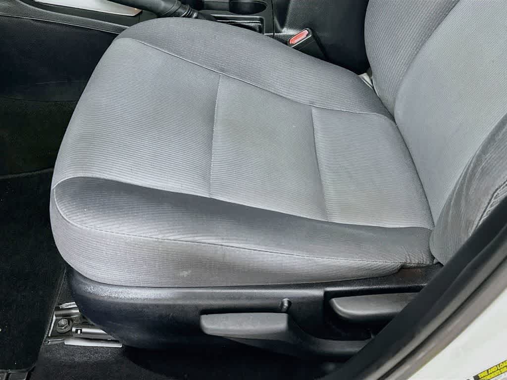 Thumbnail: 2016 Toyota Corolla - 28