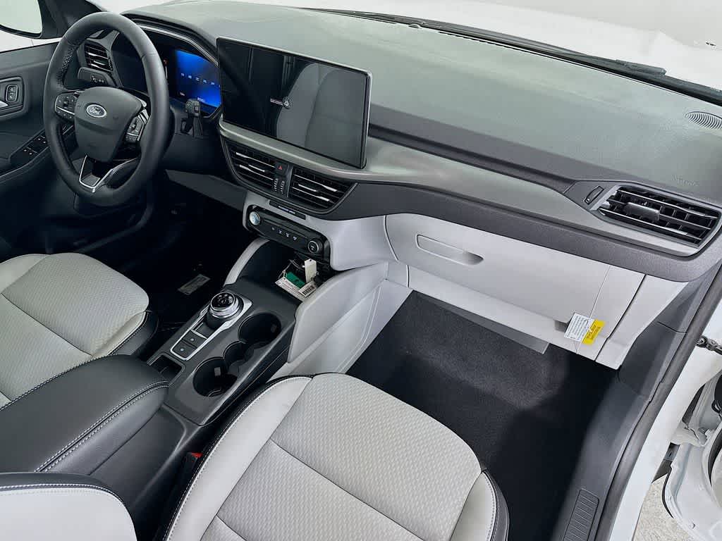 Thumbnail: 2025 Ford Escape - 31