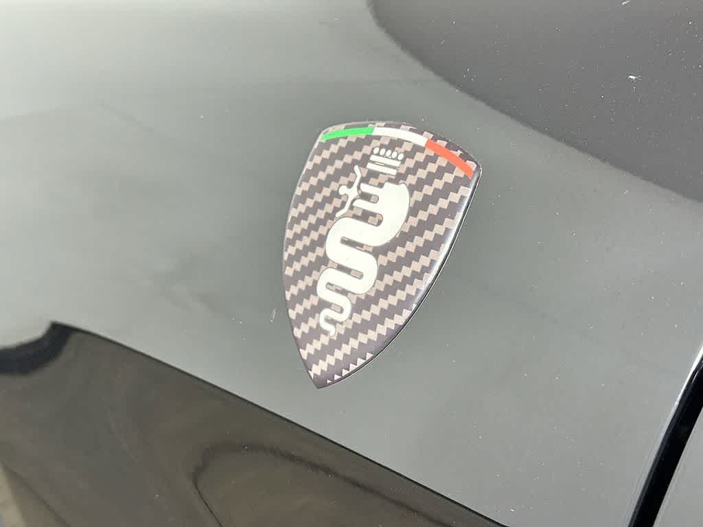 Thumbnail: 2018 Alfa Romeo Giulia - 7