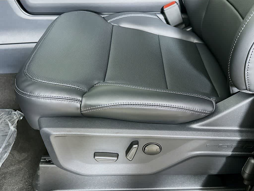 Thumbnail: 2026 Ford Expedition - 31