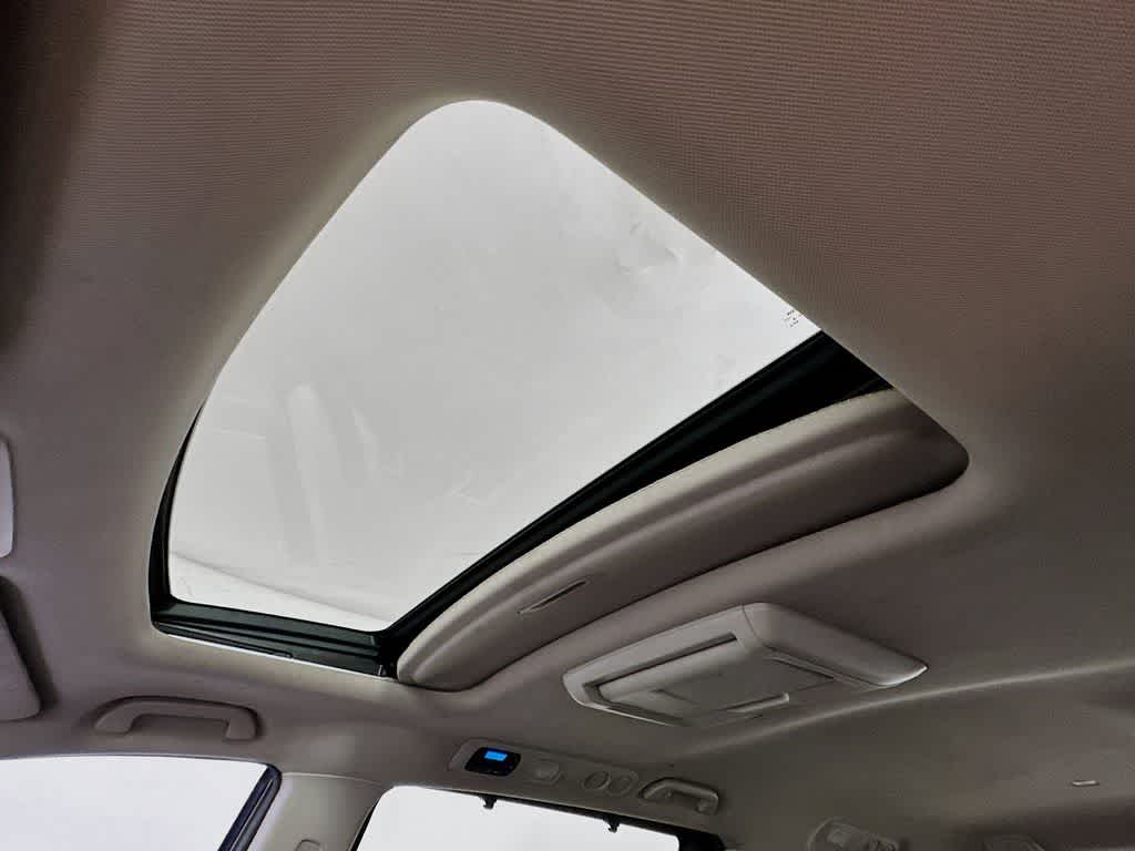 Thumbnail: 2013 Honda Odyssey - 32