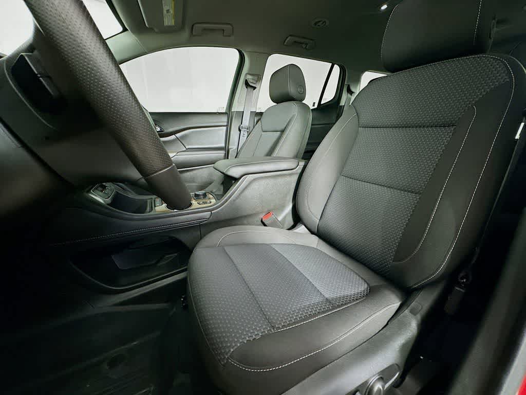 Thumbnail: 2023 GMC Acadia - 12