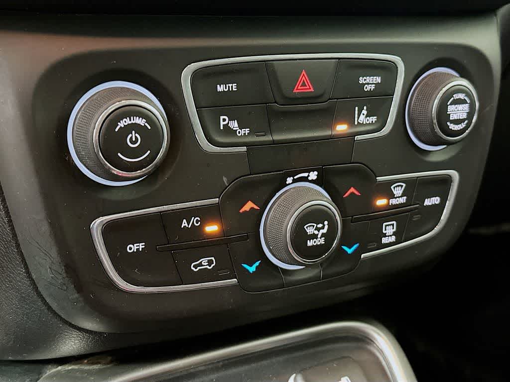 Thumbnail: 2020 Jeep Compass - 18