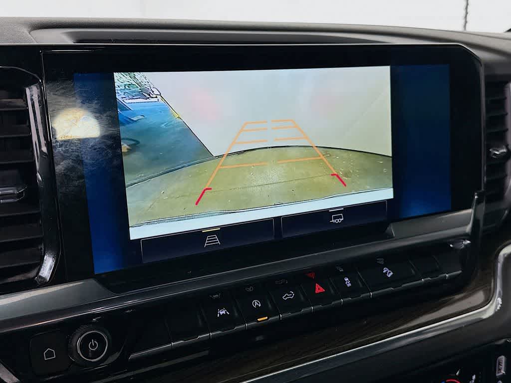 Thumbnail: 2023 Chevrolet Silverado 1500 - 32