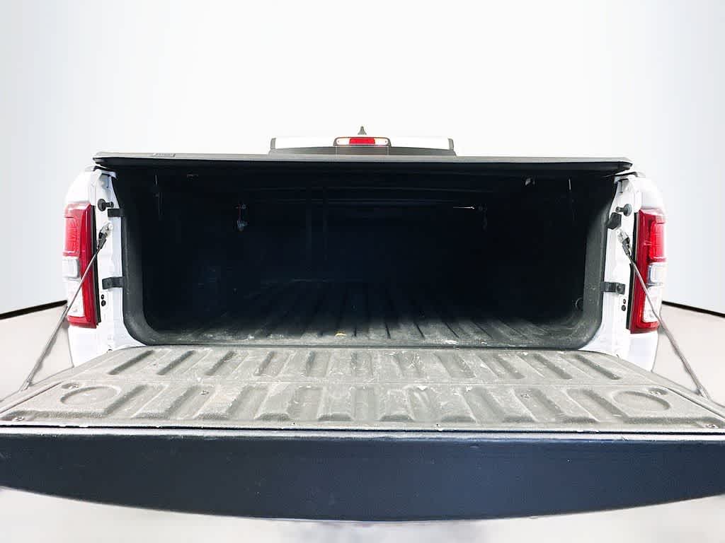 Thumbnail: 2021 RAM 1500 - 21