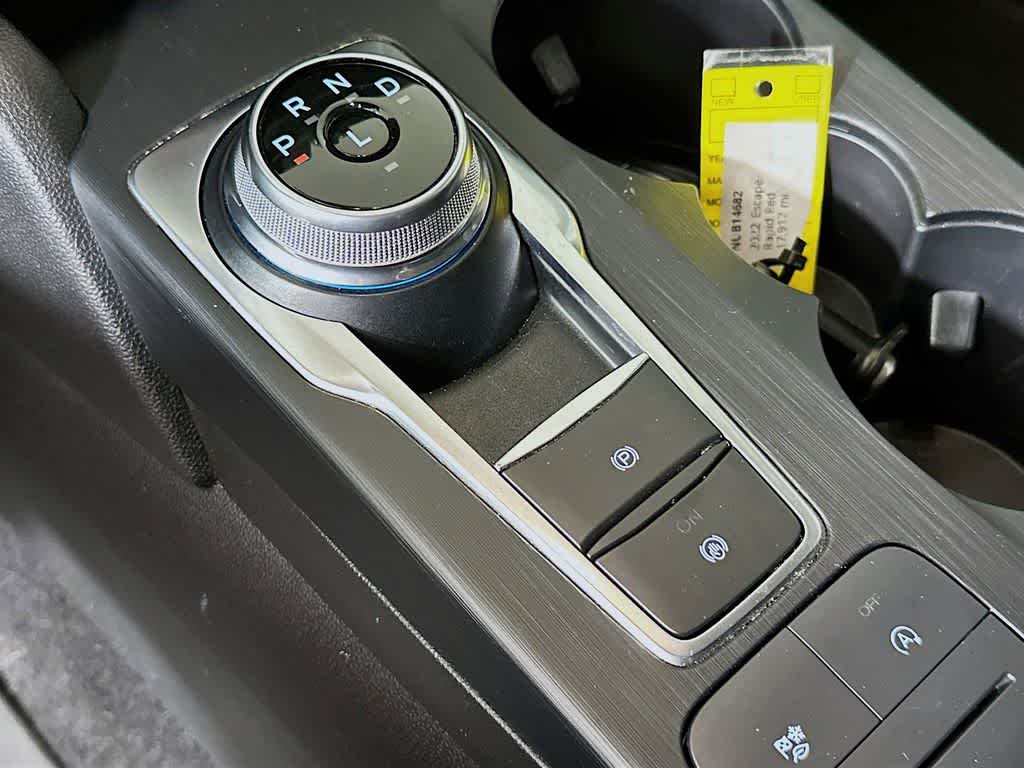 Thumbnail: 2022 Ford Escape - 19