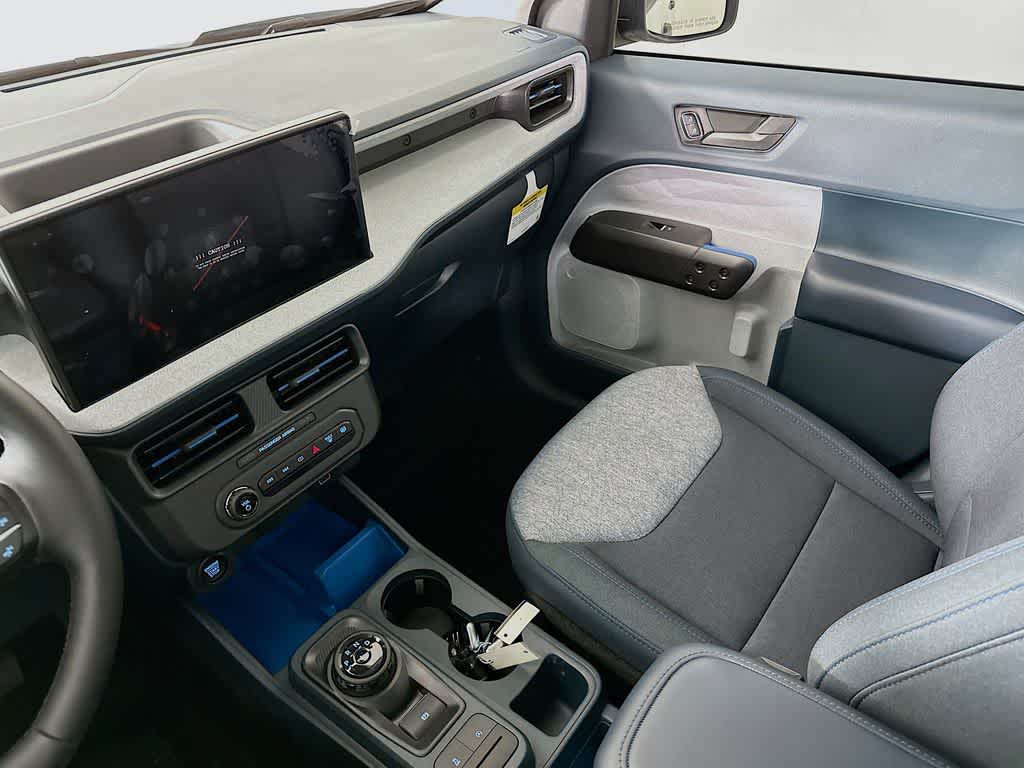 Thumbnail: 2025 Ford Maverick - 11