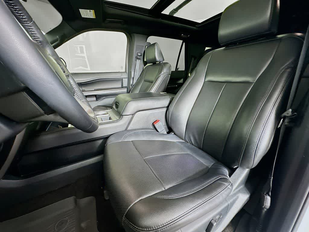 Thumbnail: 2021 Ford Expedition - 12