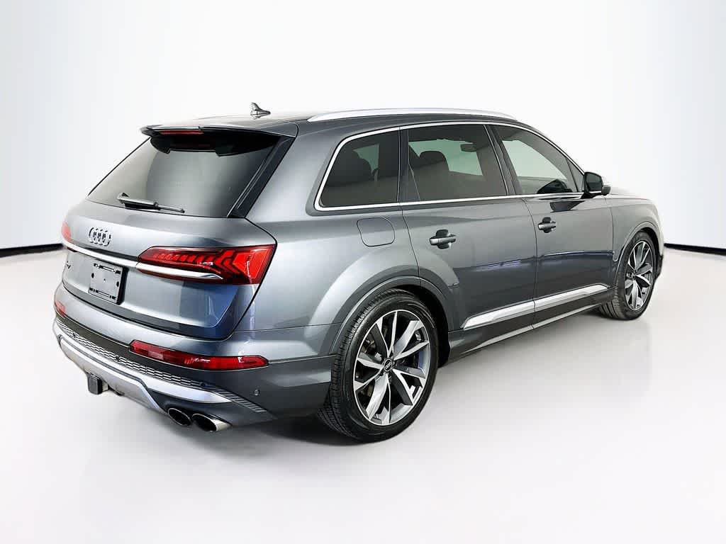 Thumbnail: 2021 Audi SQ7 - 25