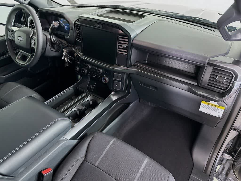 Thumbnail: 2026 Ford F-150 - 32