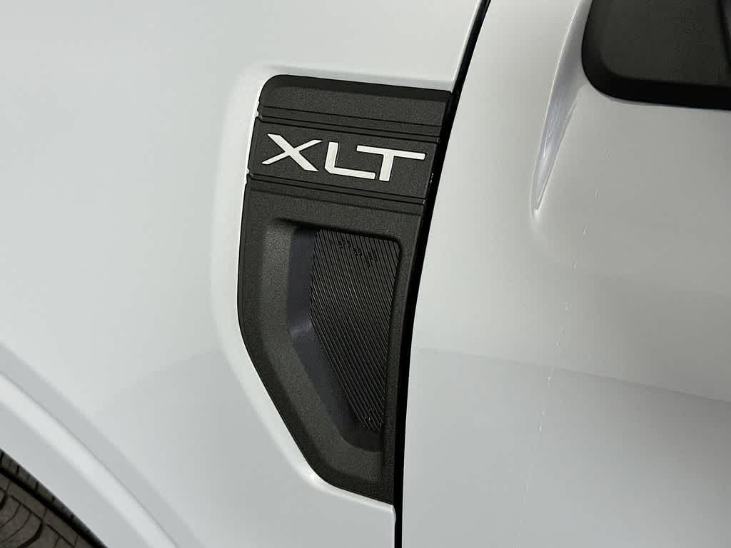 Thumbnail: 2025 Ford Maverick - 7