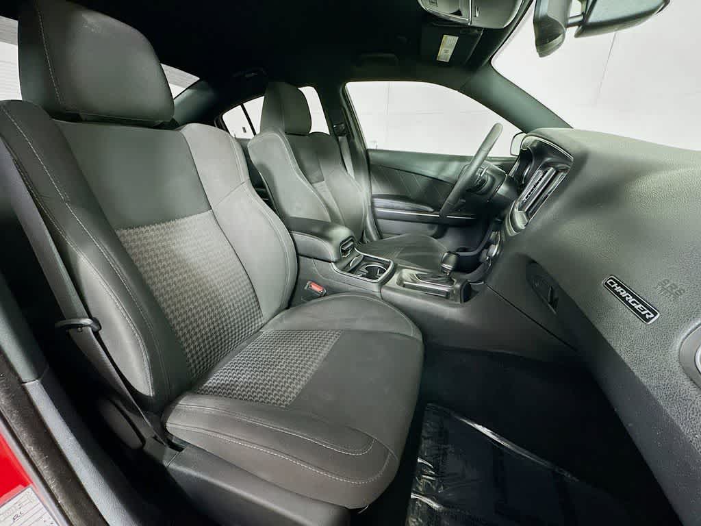 Thumbnail: 2019 Dodge Charger - 15